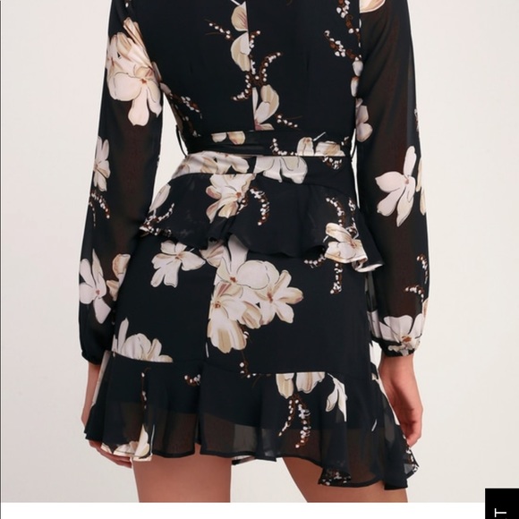 BLACK FLORAL PRINT LONG SLEEVE DRESS - Picture 4 of 4